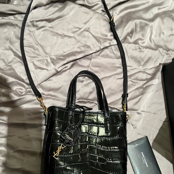 New Saint Laurent Mini Croc Embossed Tote - Picture 13 of 13